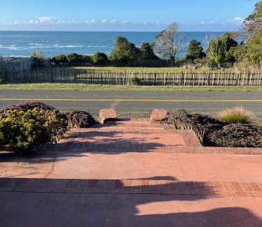 Gualala House | Hilton House