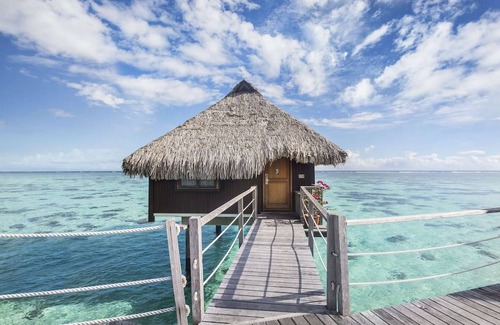 Pihaena Hotel | Hilton Moorea Lagoon Resort & Spa