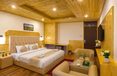 Sasaram Hotel | Himalayan River Resort, Manali- #riverside #private parking #scenic river & mountain view #open cafe # spacious room #big garden with campfire
