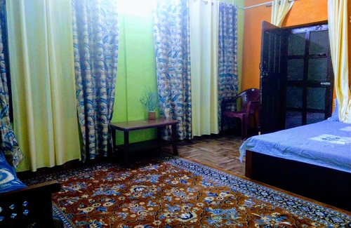 Kaul House | Himalayan View,Chirpy Morning