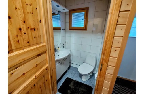 Jamsa Ski Chalet | Himos Virpi 8-person cottage with jacuzzi