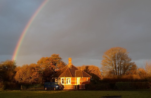 Whaddon Cottage | Hinton Lodge - Quaint Victorian four star cottage in a quiet rural location.