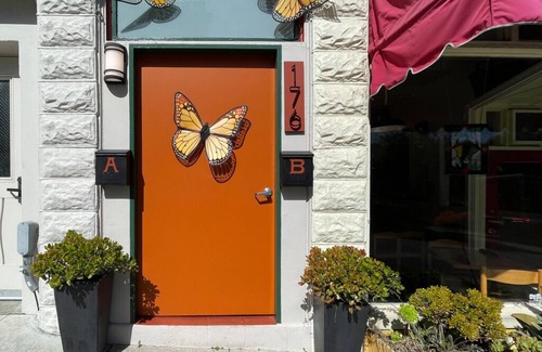 Pacific Grove Apartment | Hipster Vibe - Pacific Grove Apartment - Walk to the Beach!
