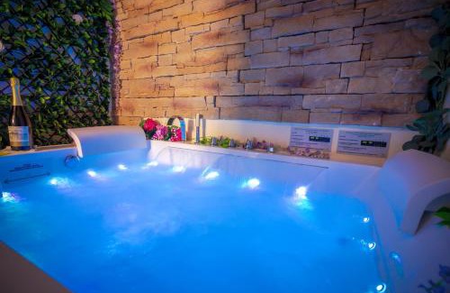 Santa Margherita Ligure Apartment | Historia Vitiello: The First Experience Suite