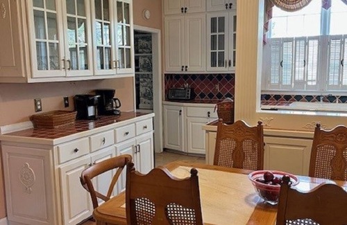 Waynesboro House | Historic 4 BD/4 BA in quaint Waynesboro - "The Bird Dog Capital of the World"
