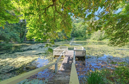 Kent House | Historic Auburn House on 37 Acres w/Private Lake!