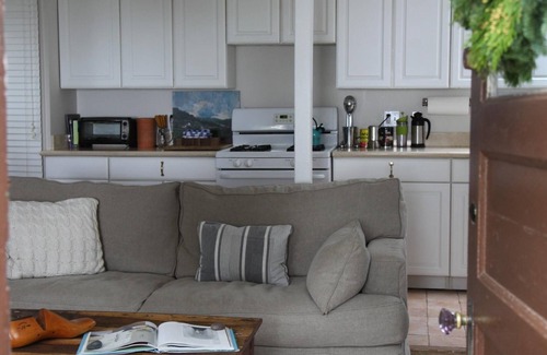 Sausalito House | Historic Carriage House with Beautiful Bay Views