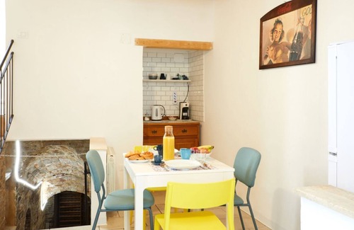 Lapedona House | [Historic Center] A/C e WiFi in the Heart of Le Marche region