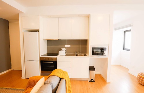 Ponta Delgada Apartment | Historic center of Ponta Delgada - Balcony and Free Wifi