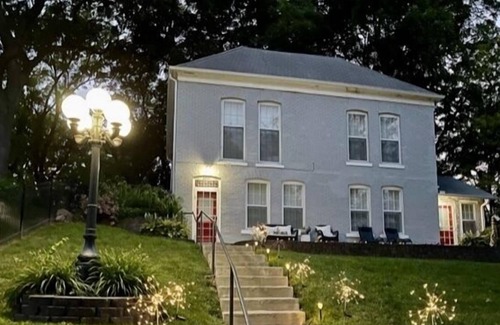 Atchison House | Historic Charm in Atchison