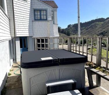 Point Arena House | Historic Coast Guard House and Cottages