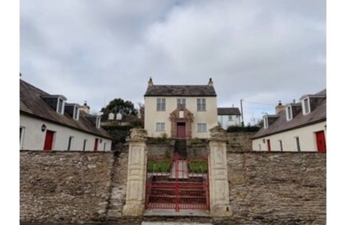 Kinsale Town Centre Cottage | Historic cottage overlooking Kinsale harbour
