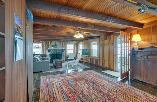 Brant Rock House | Historic Cottage with Beautiful Oceanfront View