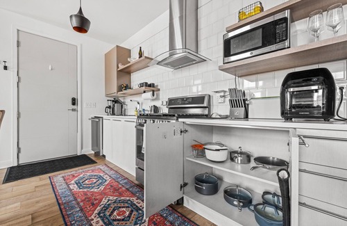 Pendleton Apartment | Historic Downtown - Free Parking Garage - 5 min walk OTR