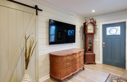 Old Town Fredericksburg House | Historic Downtown Gem - Walk to Everything!
