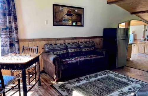 Port Kent Cottage | Historic Edgehill Cottage