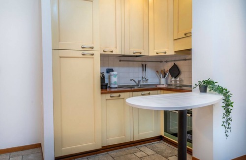 Udine Apartment | Historic Elegance - Apt in the Heart of Udine