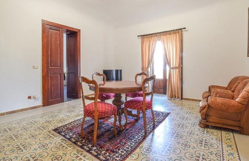 Ficarra House | Historic, generously equipped villa with magnificent views.