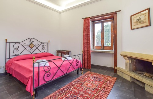 Ficarra House | Historic, generously equipped villa with magnificent views.