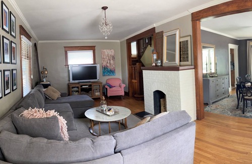 Mishawaka House | Historic Home - 15 minutes from ND/SMC