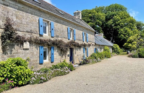 Landudec House | historic home for friends/family in country calm 7km from beaches