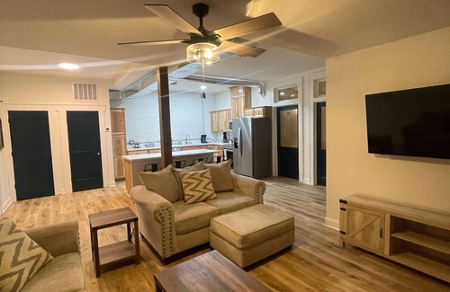 Terry Sanford Apartment | Historic Horizons Hideaway