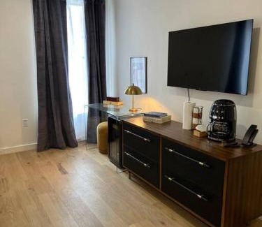 Bangor Apartment | Historic Hotel, Heart of Bangor, Fiber Wi-Fi, Roku TV, Room # 206