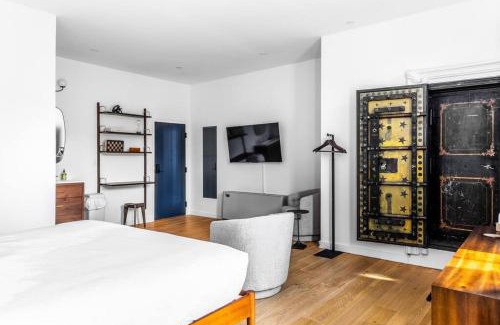 Bangor Apartment | Historic Hotel, King Bed, Market Square View, Room # 201