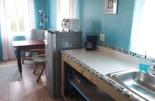Forbes Hill Apartment | Historic Island Retreat on Little Exuma Island
