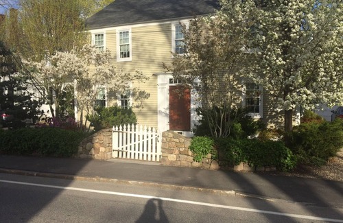Kennebunkport House | Historic Kennebunkport home in the heart of the village. Steps to Dock Square.