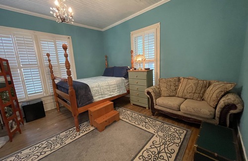 Magnolia Bed & Breakfast | Historic Magnolia Suite 1