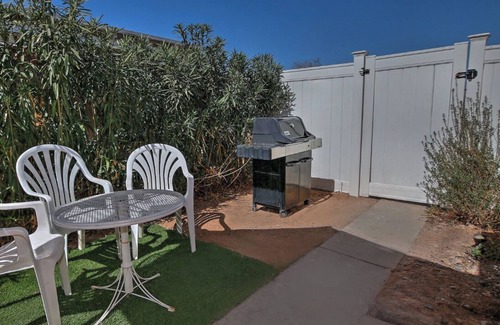 Encanto Apartment | Historic Midtown Phoenix Red Brick 2 Kings