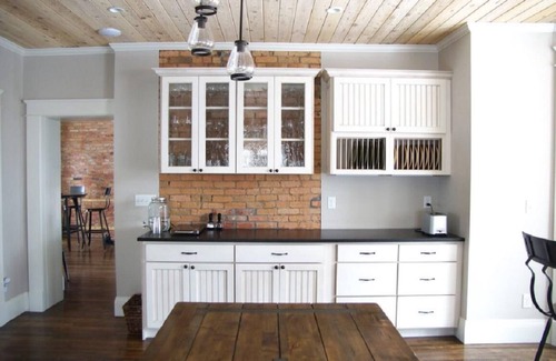 Bozeman House | Historic Neighborhood 2 Blocks from Downtown Bozeman.