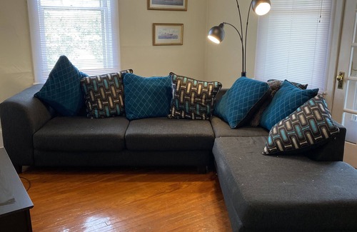 Portsmouth Apartment | Historic Olde Towne 2 Bedroom 1 Bath 1100sq ft Vacation Rental