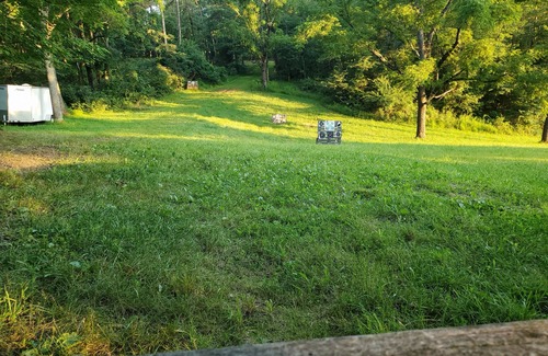 Cross Junction Cabin | Historic pet friendly cabin/shooting range/ATV trails/fish ponds/on 82 acres.