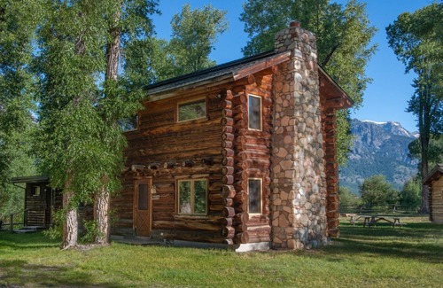 Wilson Cabin | Historic Ranch unrivaled for its views and location! Perfect for family reunions