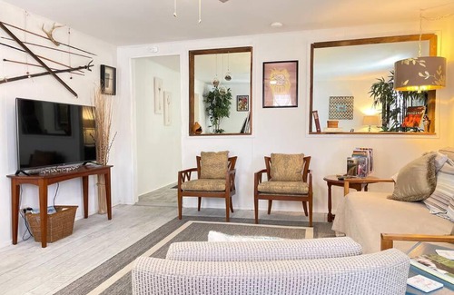 Tahlequah Apartment | Historic spacious 1 bd. Apt in heart of Tahlequah