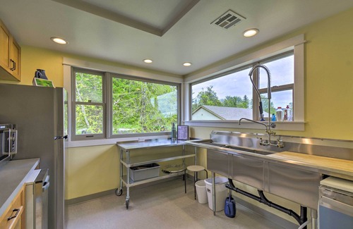 Quilcene Villa | Historic, Victorian Villa w/Park On-Site
