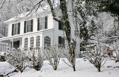 Chester Springs House | Historic Village Retreat Convienient To Everything