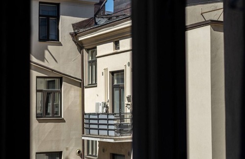 Tampere Apartment | Historical 3BR Downtown Apartment with Sauna