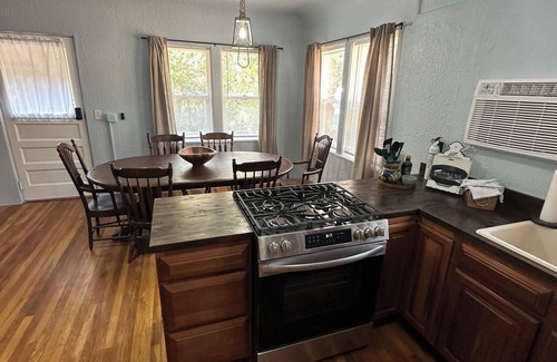 Globe House | Historical Ash Creek Canyon Mining Cabin Chrysotile, Arizona