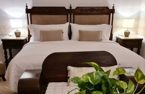 Campeche Bed & Breakfast | historical campeche, antique housse , 4 block from down town , inclue breakfast