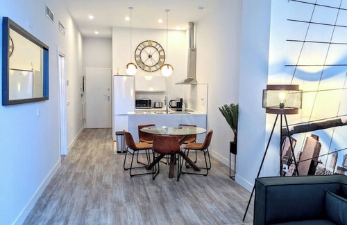 San Felipe Neri Apartment | Historical center with pool/garage/paddle tennis