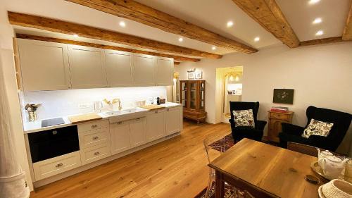 Bled Apartment | Historical Villa in the heart of Bled 2