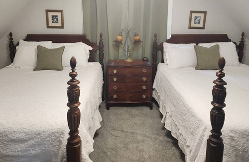Point Arena House | Historical Wharf Master's House from 1800's-up on a bluff with ocean view