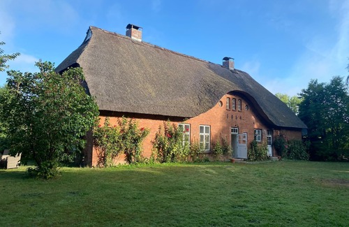 Kohn Cottage | Historisches Müllerhaus für die Große Familie Zwischen Ostsee und Selenter See
