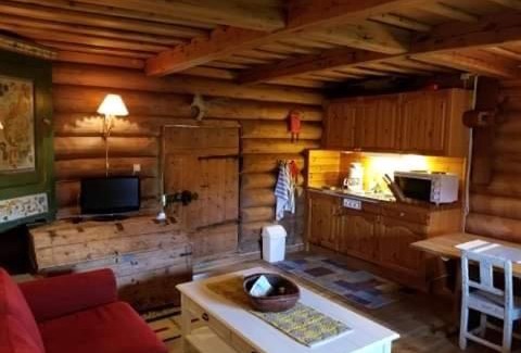 Gvarv House | Historisk opphold på Børte gård