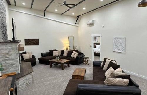 Lapoint Apartment | Hitching Post