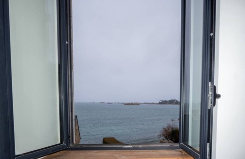 Penvenan Ski Chalet | hjem petite · Port Blanc Facing the sea