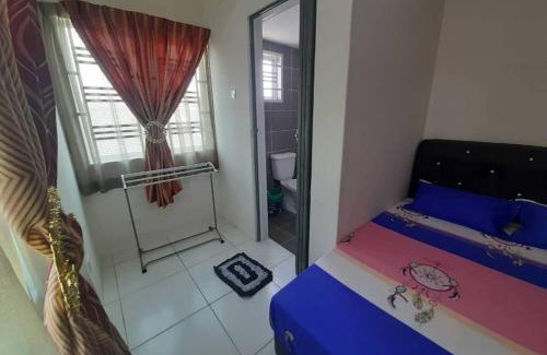 Kampung Pengkalan House | HM Homestay Lahat, Station 18, Ipoh 'مسلم'